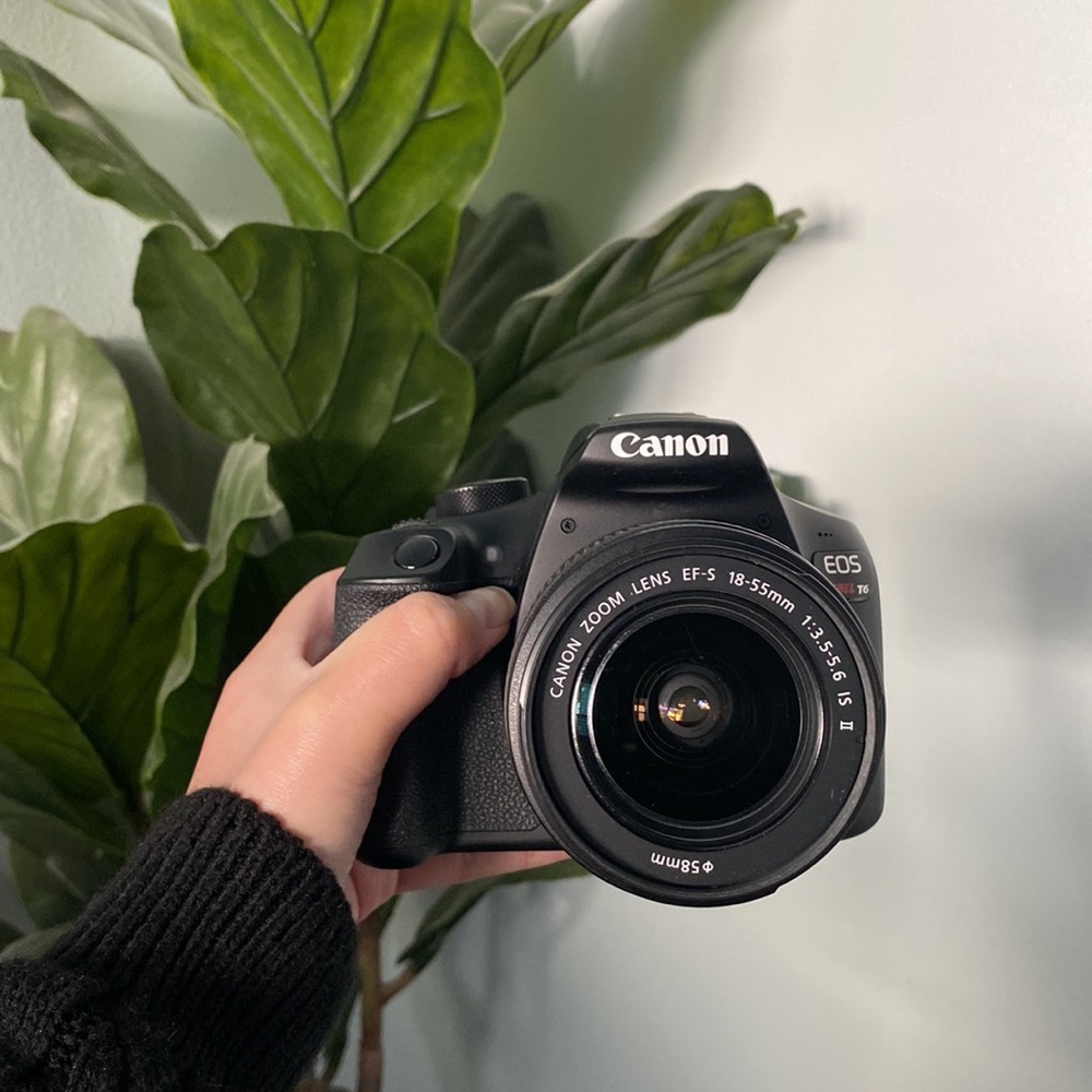 Canon DSLR Camera